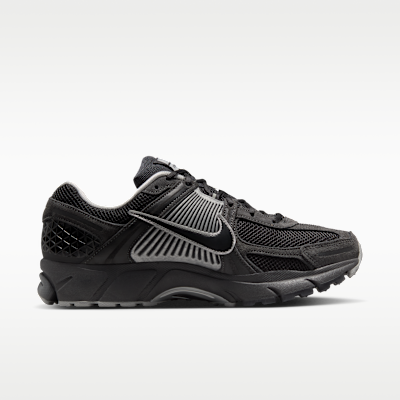 Nike Zoom Vomero 5 Men's Shoes