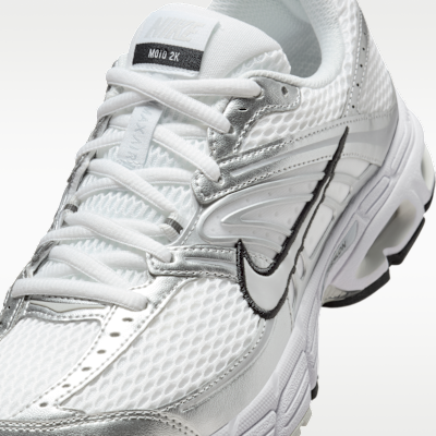 Nike Air Max Moto 2K Women's Shoes with Reflective Accents
