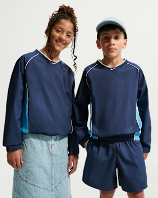 Детские  Nike Sportswear Big Kids' Woven V-Neck Long-Sleeve Top