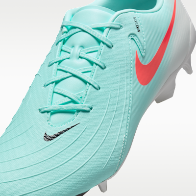 Nike Phantom GX 2 Academy Multi-Ground Low-Top Soccer Cleats