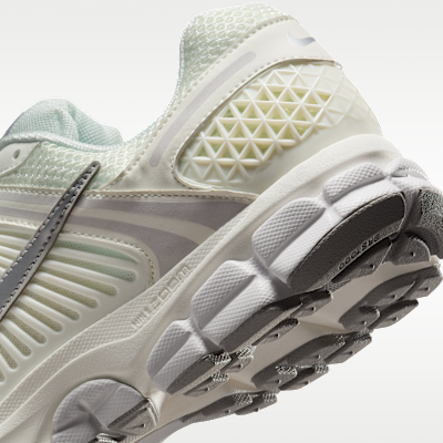 나이키 줌 보메로 5 남성 신발