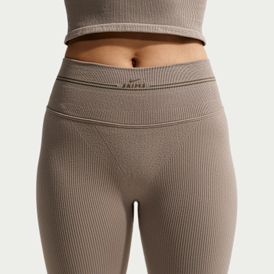 Шорты женские Nike Skims Ribbed Seamless 5-Inch Shorts, фото 2