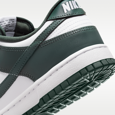 ナイキ ダンク LOW レトロ メンズシューズ