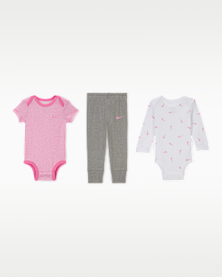 Детские  Nike Baby Essentials Baby 3-Piece Bodysuits and Pants Set