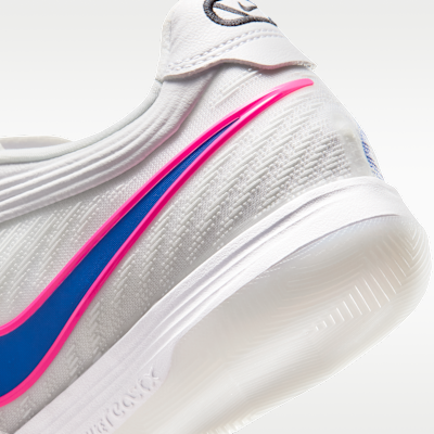 Nike Tiempo Reactgato Indoor/Court Low-Top Soccer Shoes