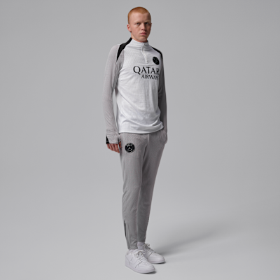 Nike Paris Saint-Germain Strike Elite Dördüncü Jordan Dri-FIT ADV Erkek Futbol Eşofman Altı görsel 7