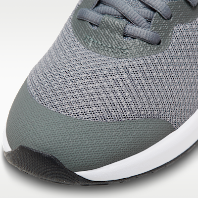 Nike Revolution 6 Older Kids' Road Running Shoes