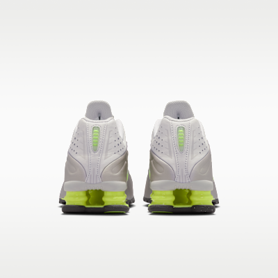 나이키 샥스 R4 주니어 신발