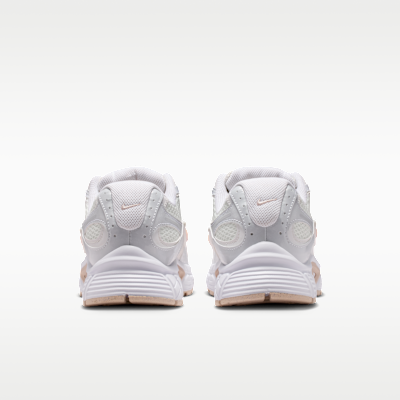 Nike V5 RNR Women's Shoes with Reflective Design Accents