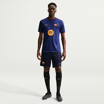 Nike FC Barcelona Üçüncü Nike Dri-FIT Maç Öncesi Erkek Futbol Üstü görsel 4