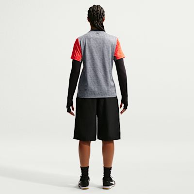 Chelsea F.C. Academy Pro SE Women's Nike Dri-FIT Football Pre-Match Short-Sleeve Top