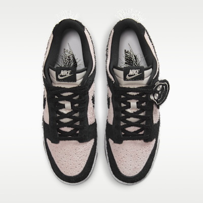 ナイキ ダンク LOW レトロ SE メンズシューズ