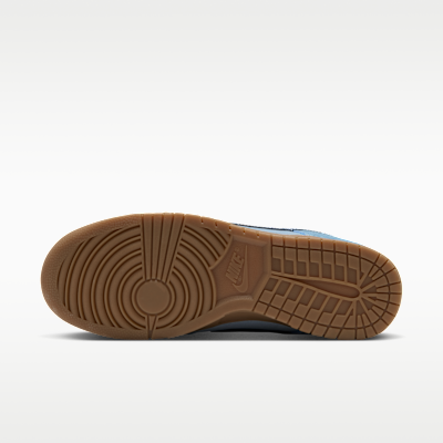 Nike Dunk Low Retro view 2