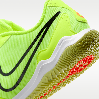 Nike Jr. Tiempo Legend 10 Academy Little/Big Kids' Indoor/Court Low-Top Soccer Shoes