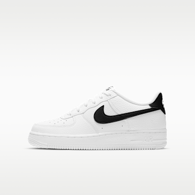 Nike Air Force 1 Older Kids' Shoes
