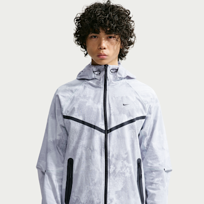 Мужские куртки Nike Tech Windrunner Men's Dri-FIT Woven Full-Zip Jacket