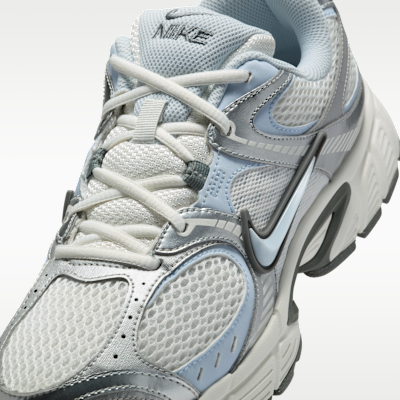 Γυναικεία παπούτσια Nike V5 RNR με ανακλαστικές λεπτομέρειες