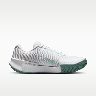 Nike GP Challenge Pro Women's Hard Court Tennis Shoes