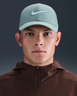 Женская кепка Nike Dri-FIT Club Structured Swoosh Cap
