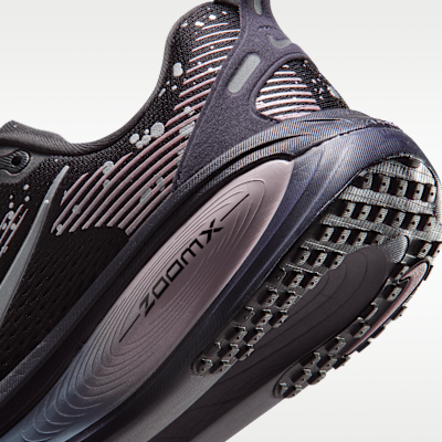 Nike Vomero 18 SE Women's Road Running Shoes