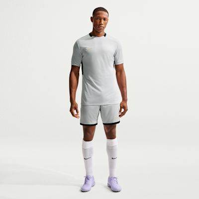 Nike Academy Nike Dri-FIT Erkek Futbol Şortu