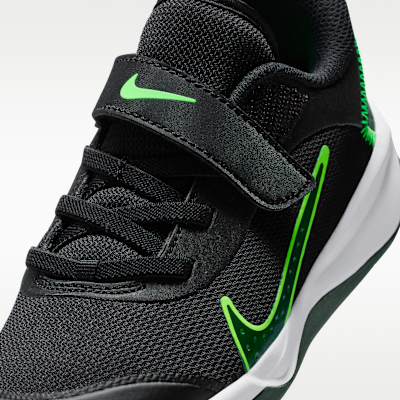 Nike Omni Multi-Court Little Kids' Shoes