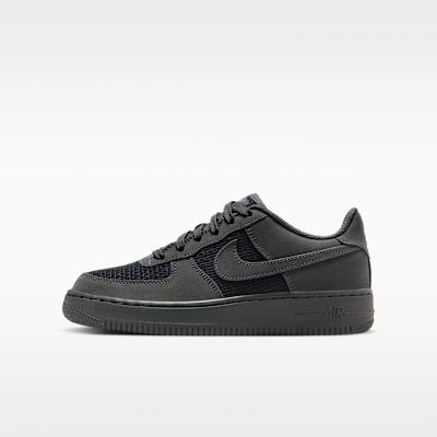 Nike Air Force 1 LV8 2