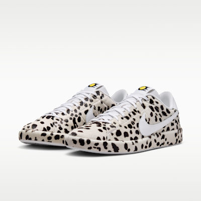 Nike Tennis Classic CS PRM view 5