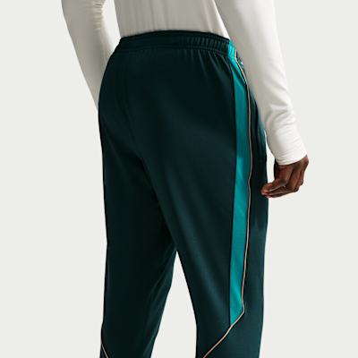 Nike Strike Dri-FIT Erkek Futbol Eşofman Altı görsel 3