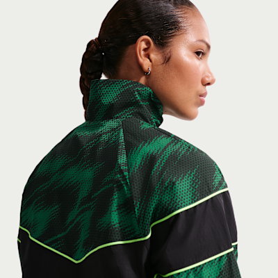 Nike Nijerya Windrunner Nike UV Dokuma Kadın Futbol Ceketi görsel 2