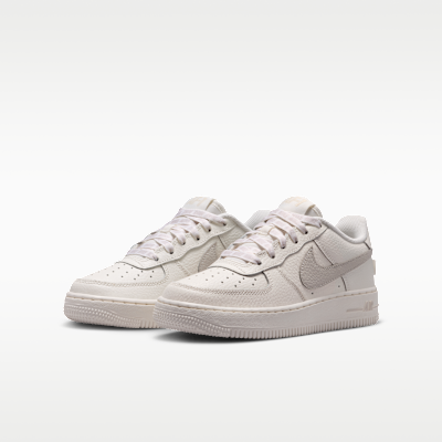 Nike Air Force 1 Low Older Kids' Shoes