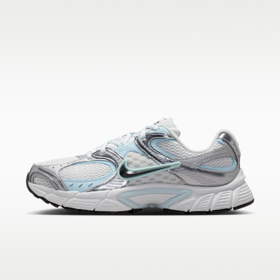 Nike V5 RNR Yansıtıcı Tasarım Vurgulu Kadın Ayakkabısı
