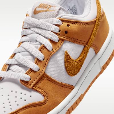 Nike Dunk Low SE Older Kids' Shoes