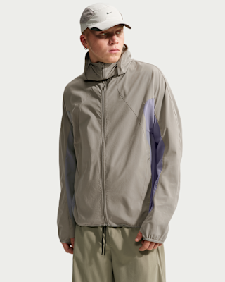 Мужские  Nike Tech Helios Dri-FIT Long-Sleeve Shell