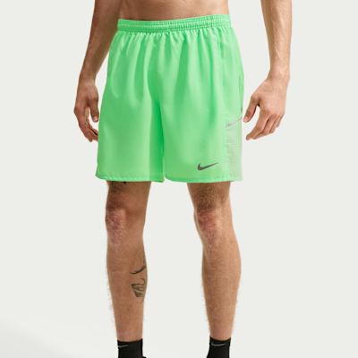 Nike Miler Dri-FIT 2'si 1 Arada 18 cm Erkek Koşu Şortu görsel 2