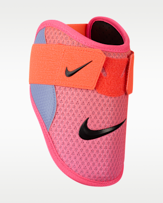 Женские  Nike Diamond Baseball Batter's Elbow Guard