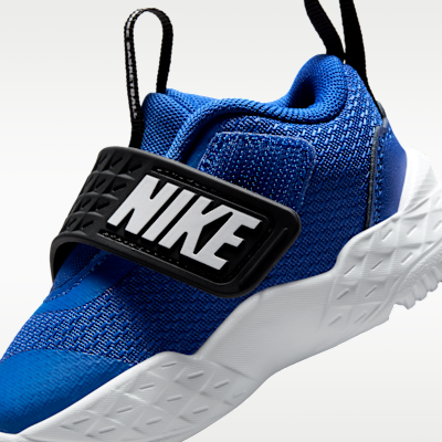 Tenis para bebé e infantil Nike Team Hustle D 12