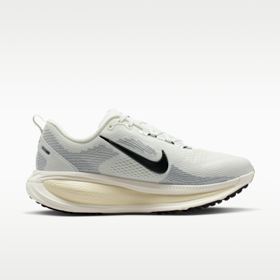 Nike Vomero 18 女款路跑鞋 (特寬)