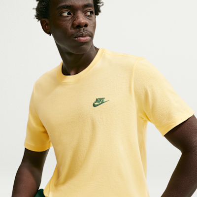 Nike Sportswear Club Erkek Tişörtü görsel 3