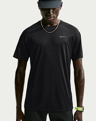 Мужские шорты Nike Stride Dri-FIT Winterized Short-Sleeve Top для бега