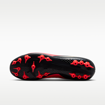 Nike Phantom 6 Low Academy Suni Çim Kramponu görsel 2