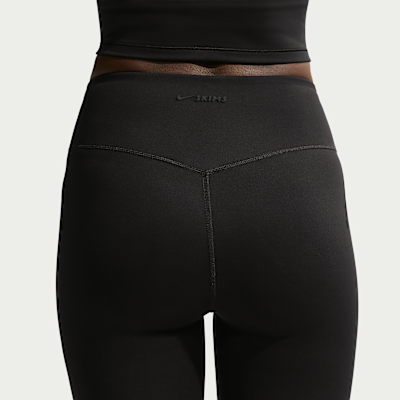 NikeSKIMS Mat Yüksek Belli 74 cm Kadın Taytı görsel 3