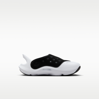 ナイキ アクア スウッシュ リトルキッズサンダル