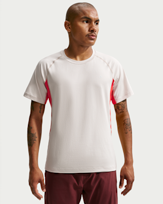 Мужские шорты Nike ACG "Wildsee" Dri-FIT Short-Sleeve Base Layer Top