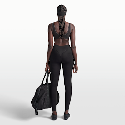 Γυναικείος στηθόδεσμος με μικρή στρογγυλή λαιμόκοψη NikeSKIMS Ribbed Seamless