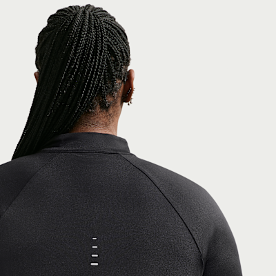 Nike Swift Dri-FIT UV Çeyrek Fermuarlı Kadın Koşu Üstü (Büyük Beden) görsel 2