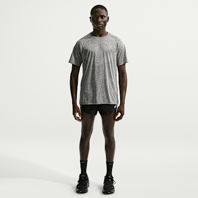 Nike Stride Dri-FIT ADV Kısa Kollu Erkek Koşu Üstü görsel 4