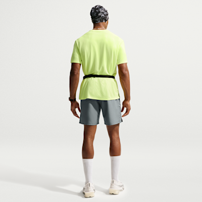 Nike Miler Dri-FIT 2'si 1 Arada 18 cm Erkek Koşu Şortu görsel 5