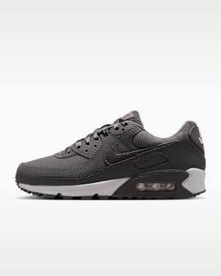 Nike Air Max 90 Women's Shoe
