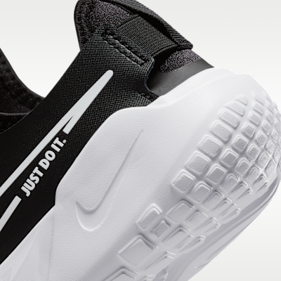 Nike Flex Runner 2 Big Kids' Road Running Shoes